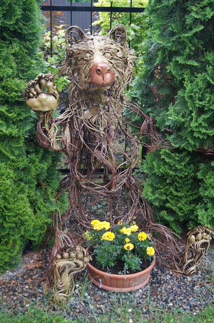 Малые архитектурные формы на садовом участке.